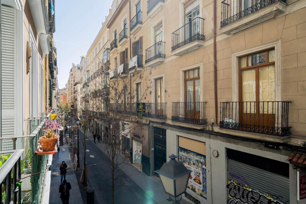 For You Rentals Elegante Y Bonito Apartamento Temporal En El Corazon De Madrid Inf1C Exterior photo
